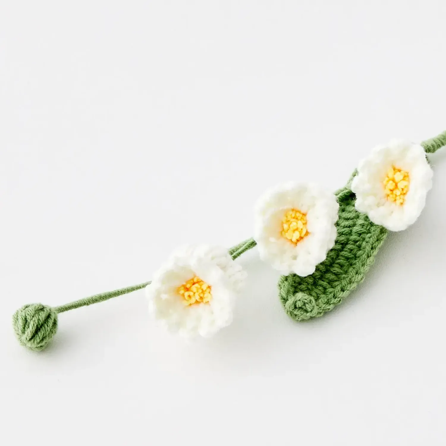 GigiandTom Daffodil Stem Hand Knitted Crochet Flower White* Vases