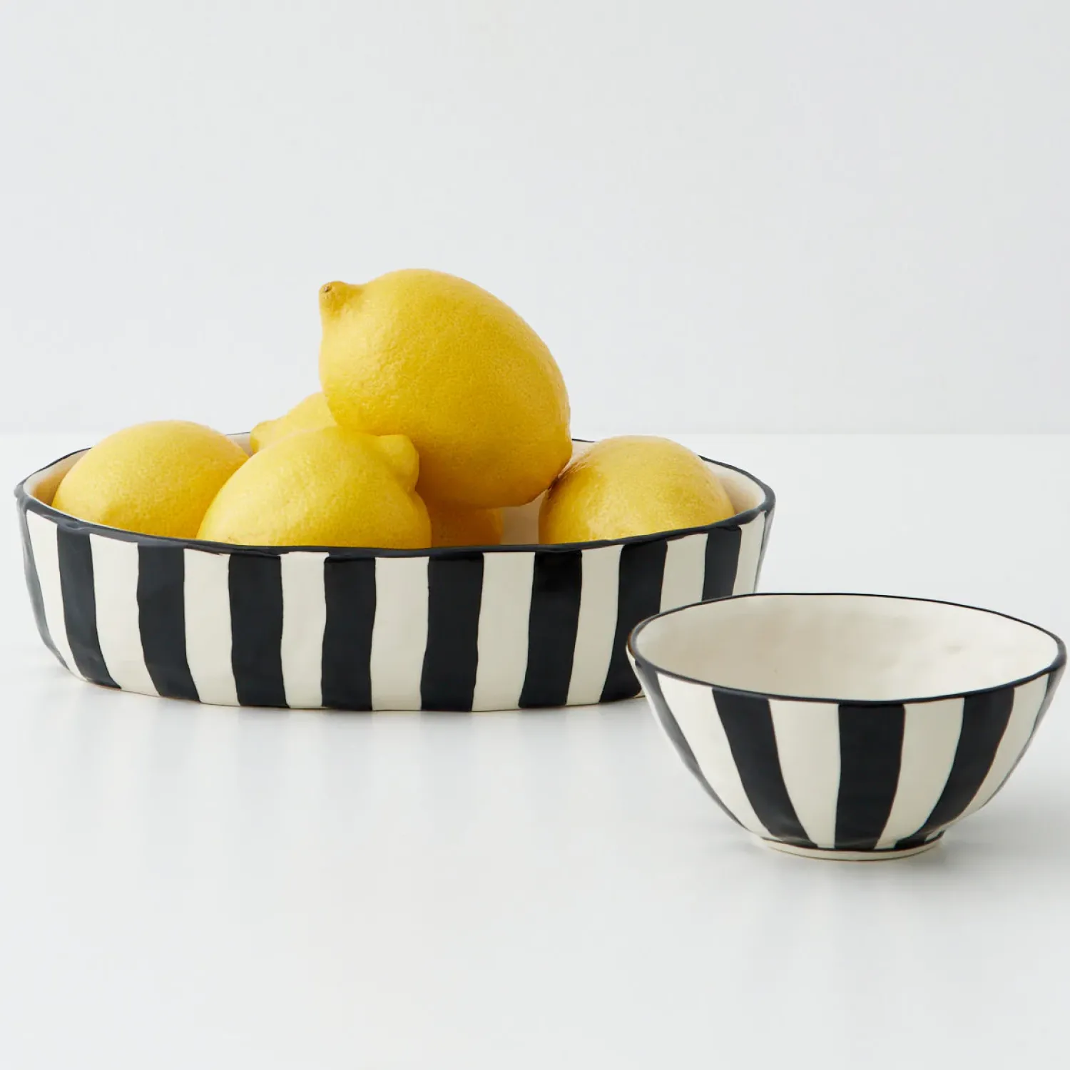 GigiandTom Stripe Shallow Ceramic Serving Bowl* Serveware